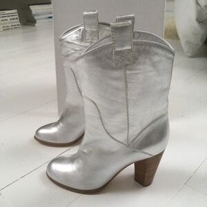 Marc by Marc Jacobs silver leather booties boots size EU 38 US 7.5